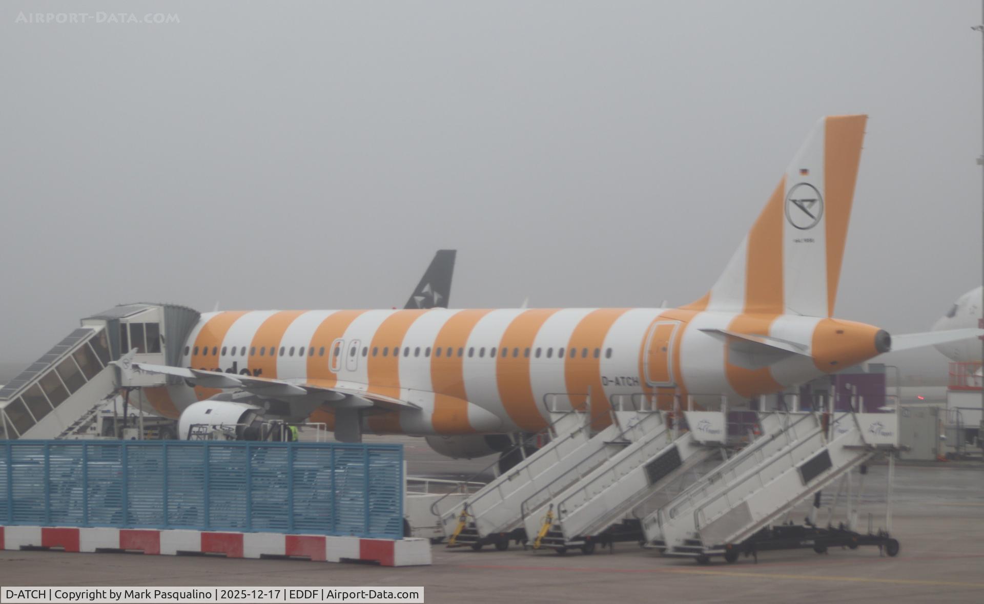 D-ATCH, 2001 Airbus A320-212 C/N 1437, Airbus A320-212