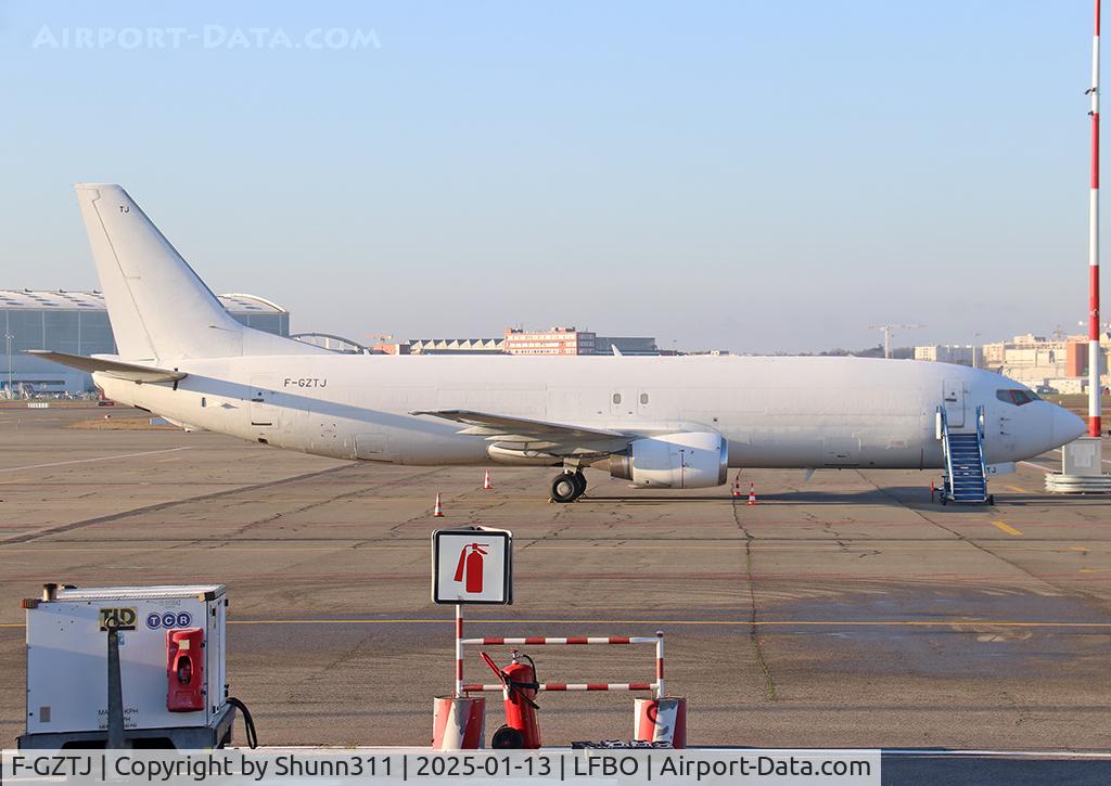 F-GZTJ, 1992 Boeing 737-4S3 C/N 25595, Parked at the General Aviation area...