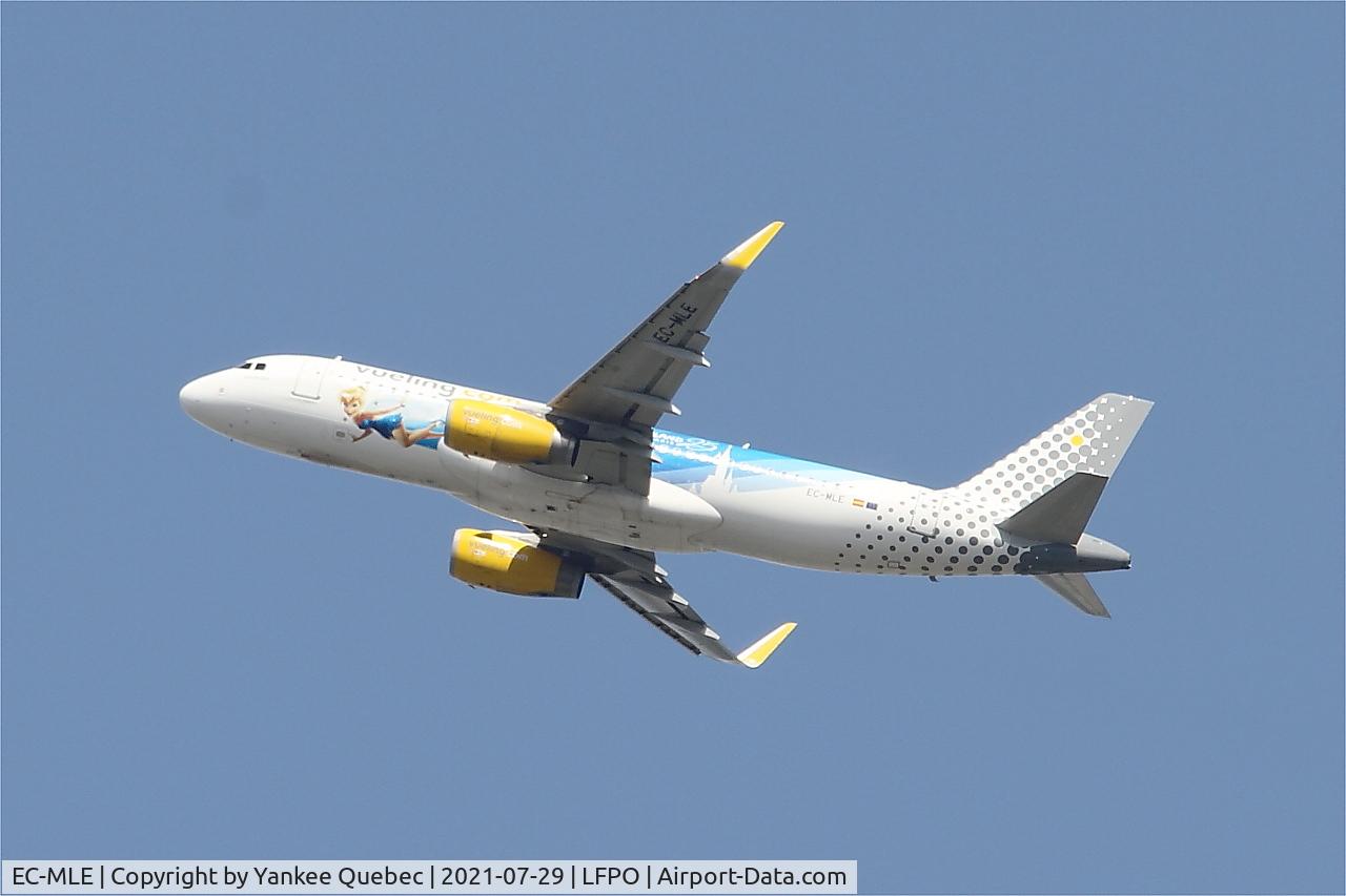 EC-MLE, 2016 Airbus A320-232 C/N 7109, Airbus A320-232, Climbing from rwy 24, Paris Orly airport (LFPO-ORY)