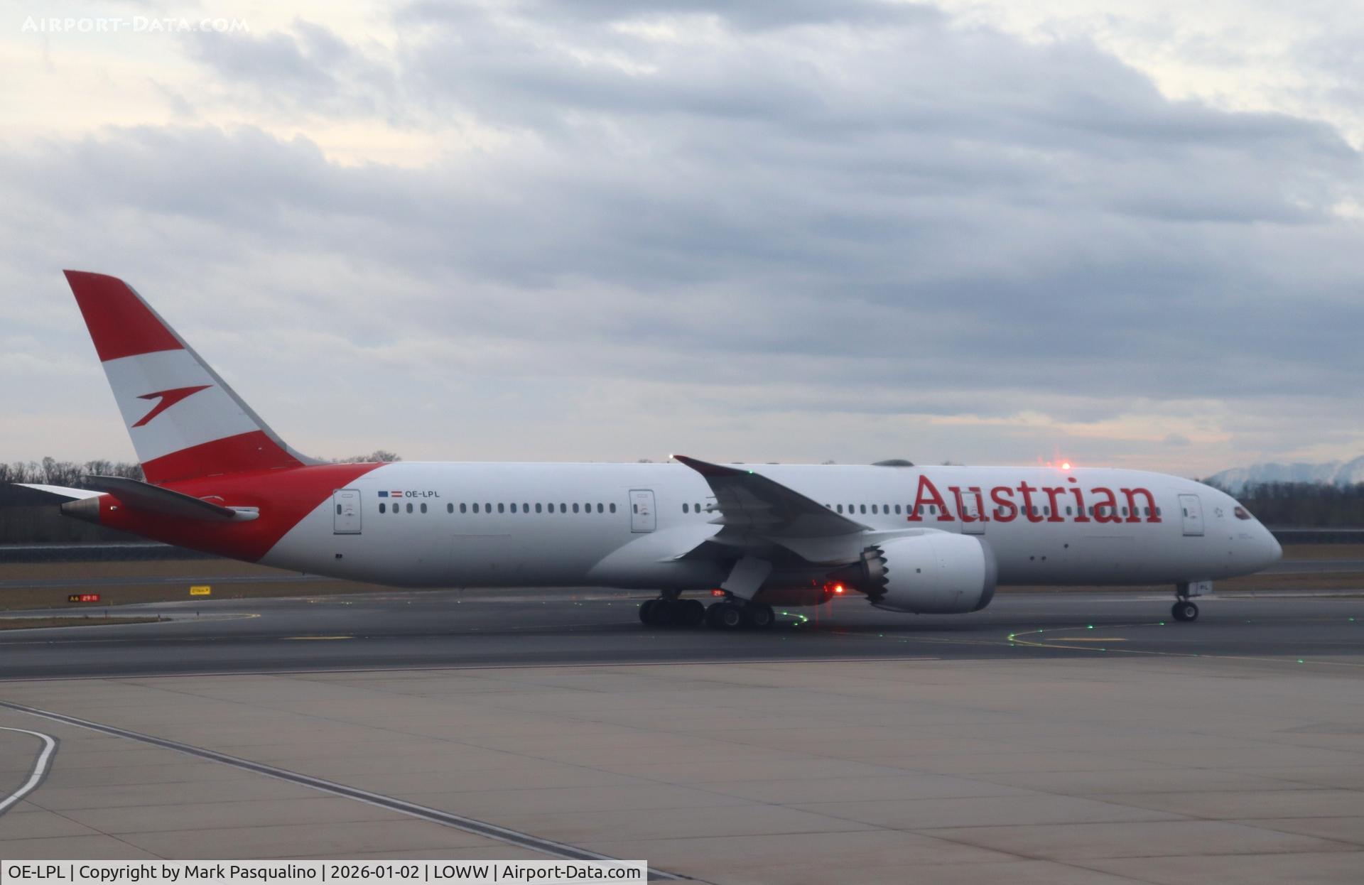 OE-LPL, 2019 Boeing 787-9 Dreamliner C/N 62735, Boeing 787-9 Dreamliner