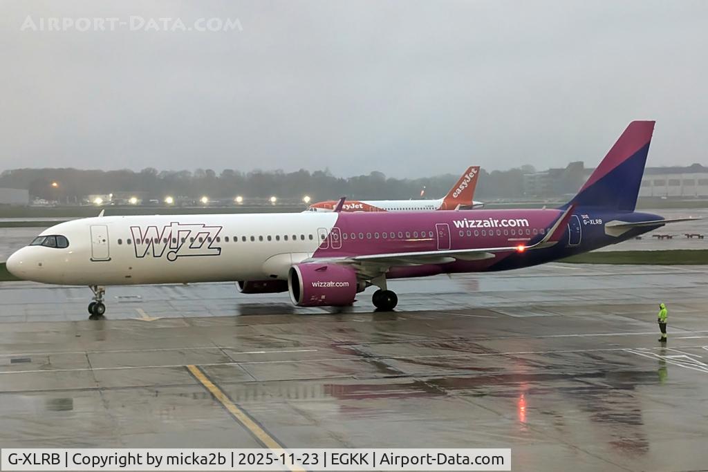 G-XLRB, 2025 Airbus A321-271NY XLR C/N 12437, Taxiing