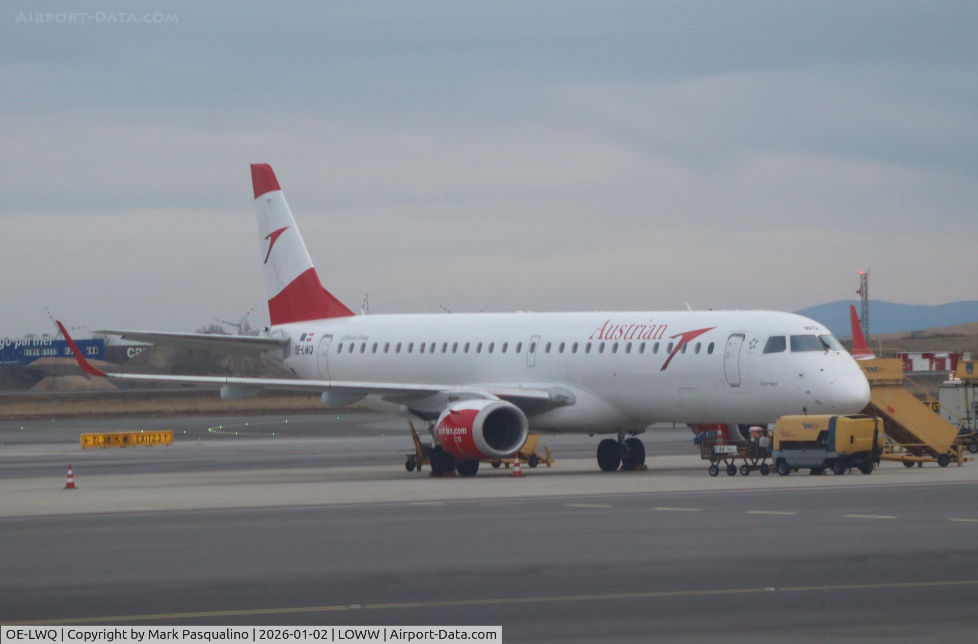 OE-LWQ, 2012 Embraer 195LR (ERJ-190-200LR) C/N 19000565, ERJ-190-200LR