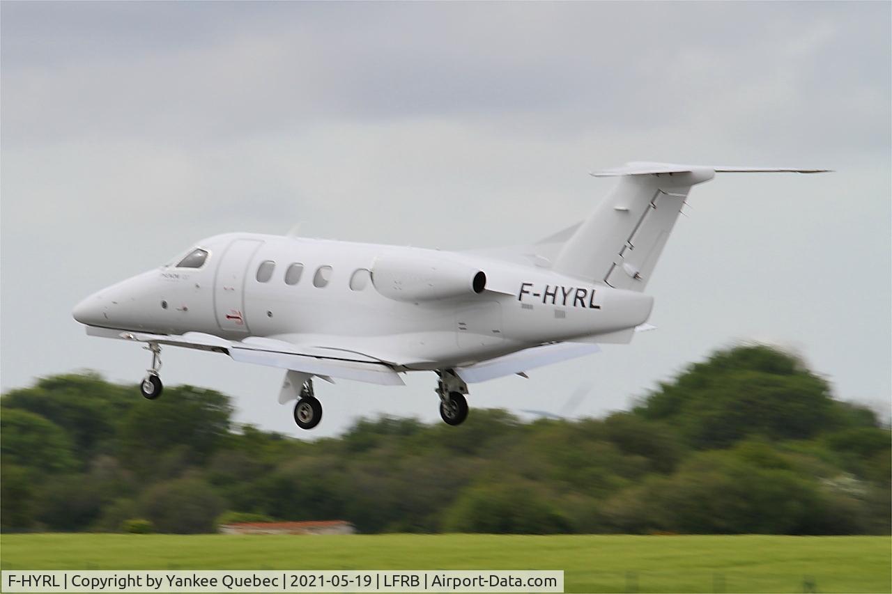 F-HYRL, 2021 Embraer EMB-500 Phenom 100 C/N 50000040, Embraer EMB-500 Phenom, Landing rwy 25L, Brest-Bretagne airport (LFRB-BES)