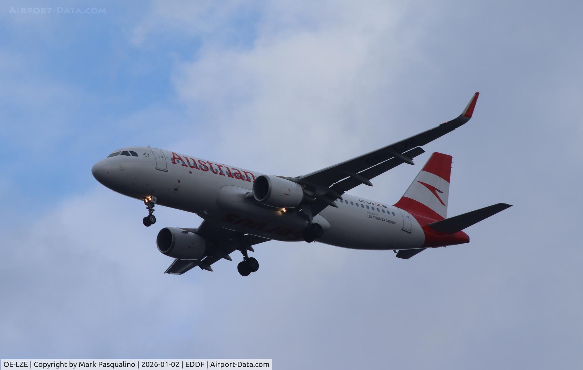 OE-LZE, 2013 Airbus A320-214 C/N 5754, Airbus A320-214