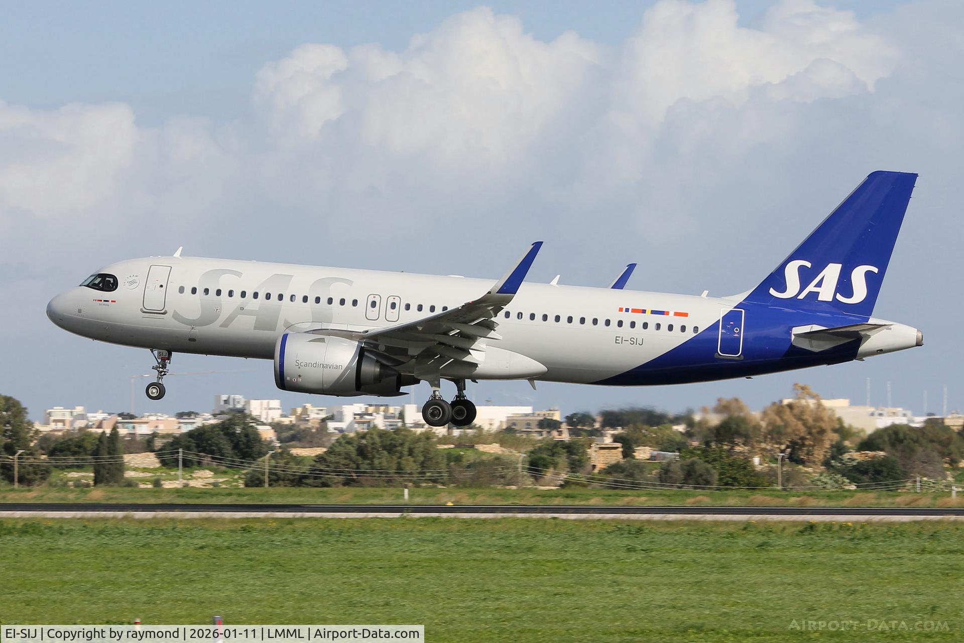 EI-SIJ, 2022 Airbus A320-251N C/N 10752, Airbus A320-251N reg EI-SIJ of Scandinavian Airlines on short finals to RW31 landing in Malta.