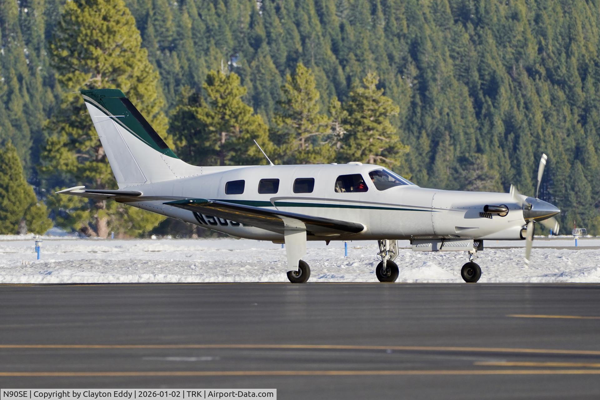 N90SE, 1989 Piper PA-46-350P Malibu Mirage C/N 4622041, Truckee Tahoe airport in California 2026