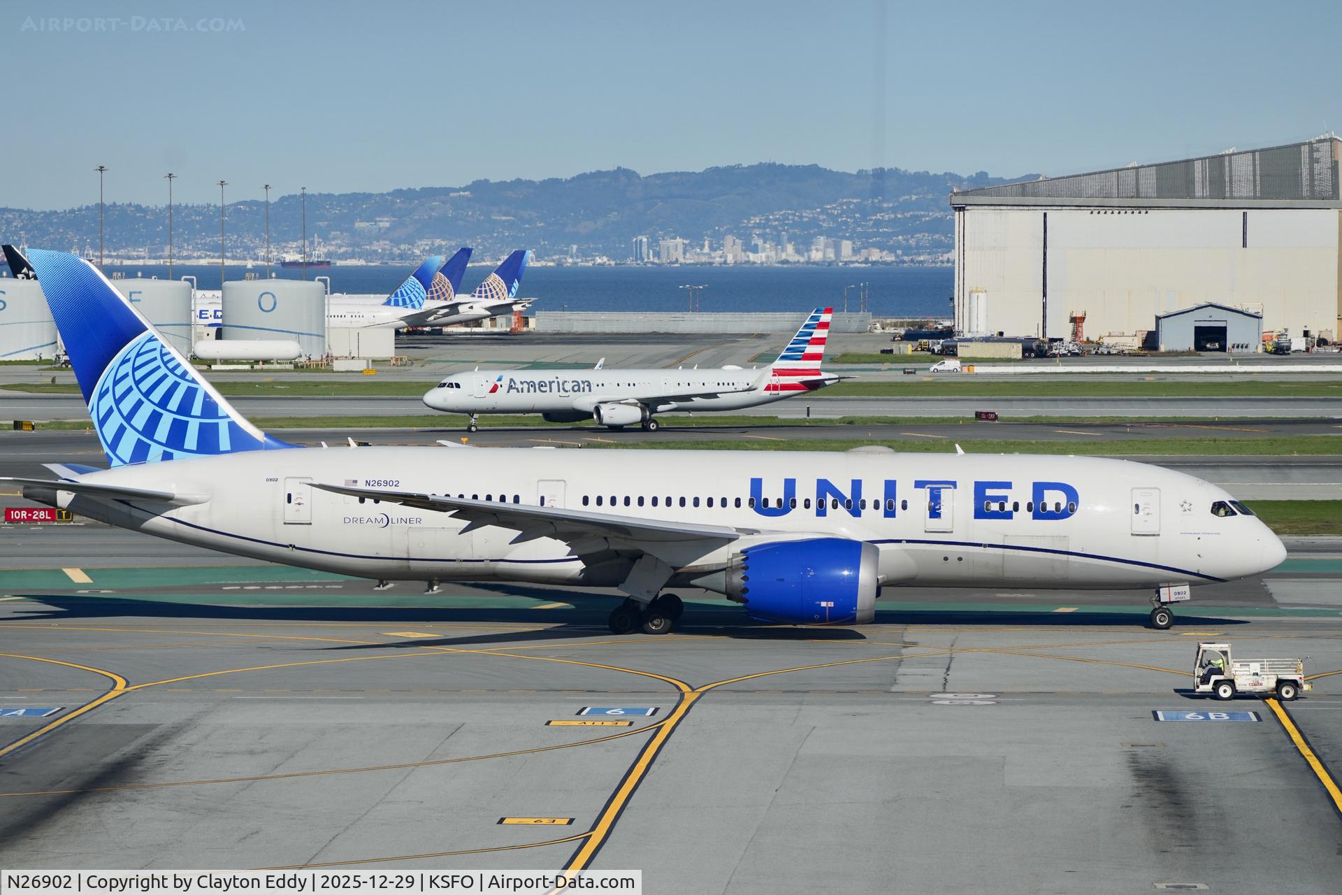 N26902, 2012 Boeing 787-8 Dreamliner C/N 34822, Sky Terrace SFO 2025