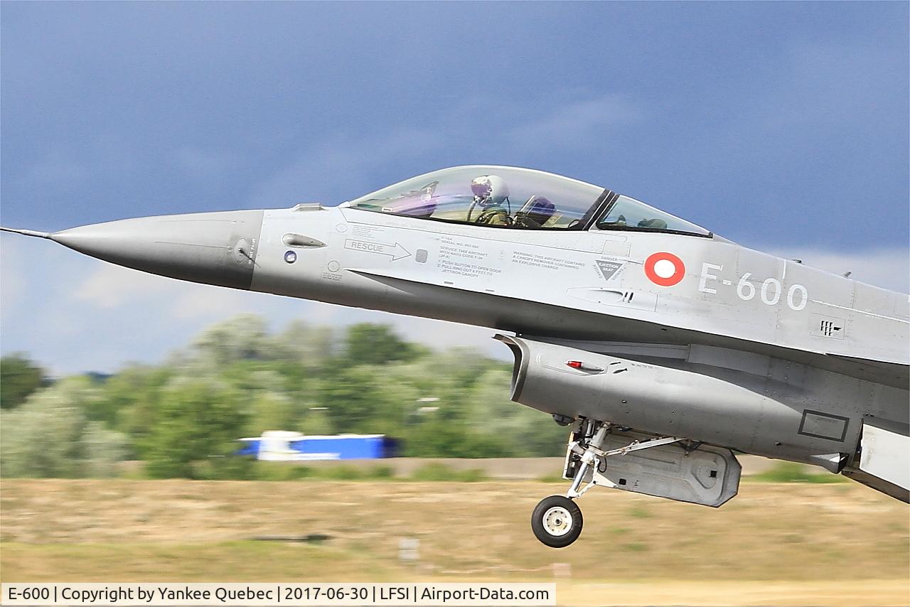 E-600, 1980 SABCA F-16AM Fighting Falcon C/N 6F-35, SABCA F-16AM Fighting Falcon, Landing rwy 29, St Dizier-Robinson Air Base 113 (LFSI)