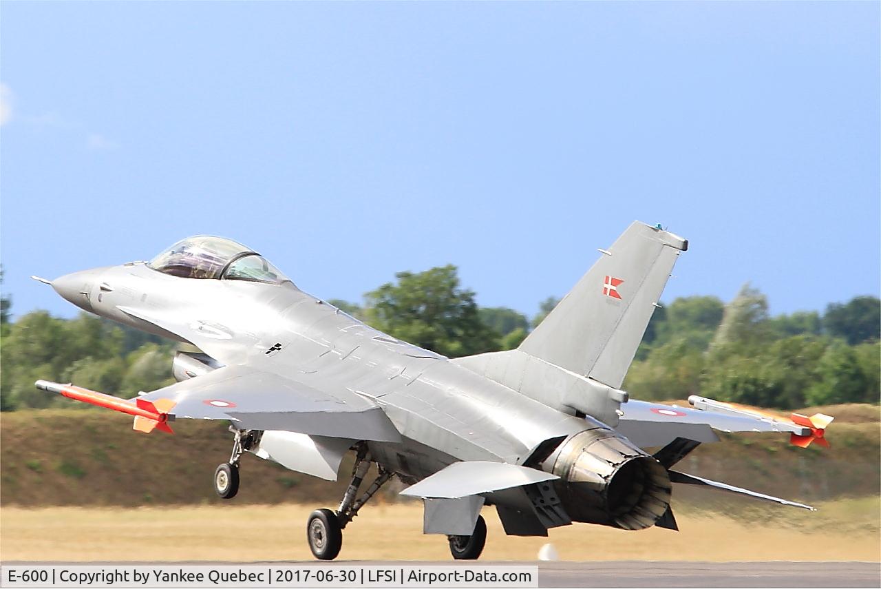 E-600, 1980 SABCA F-16AM Fighting Falcon C/N 6F-35, SABCA F-16AM Fighting Falcon, Landing rwy 29, St Dizier-Robinson Air Base 113 (LFSI)