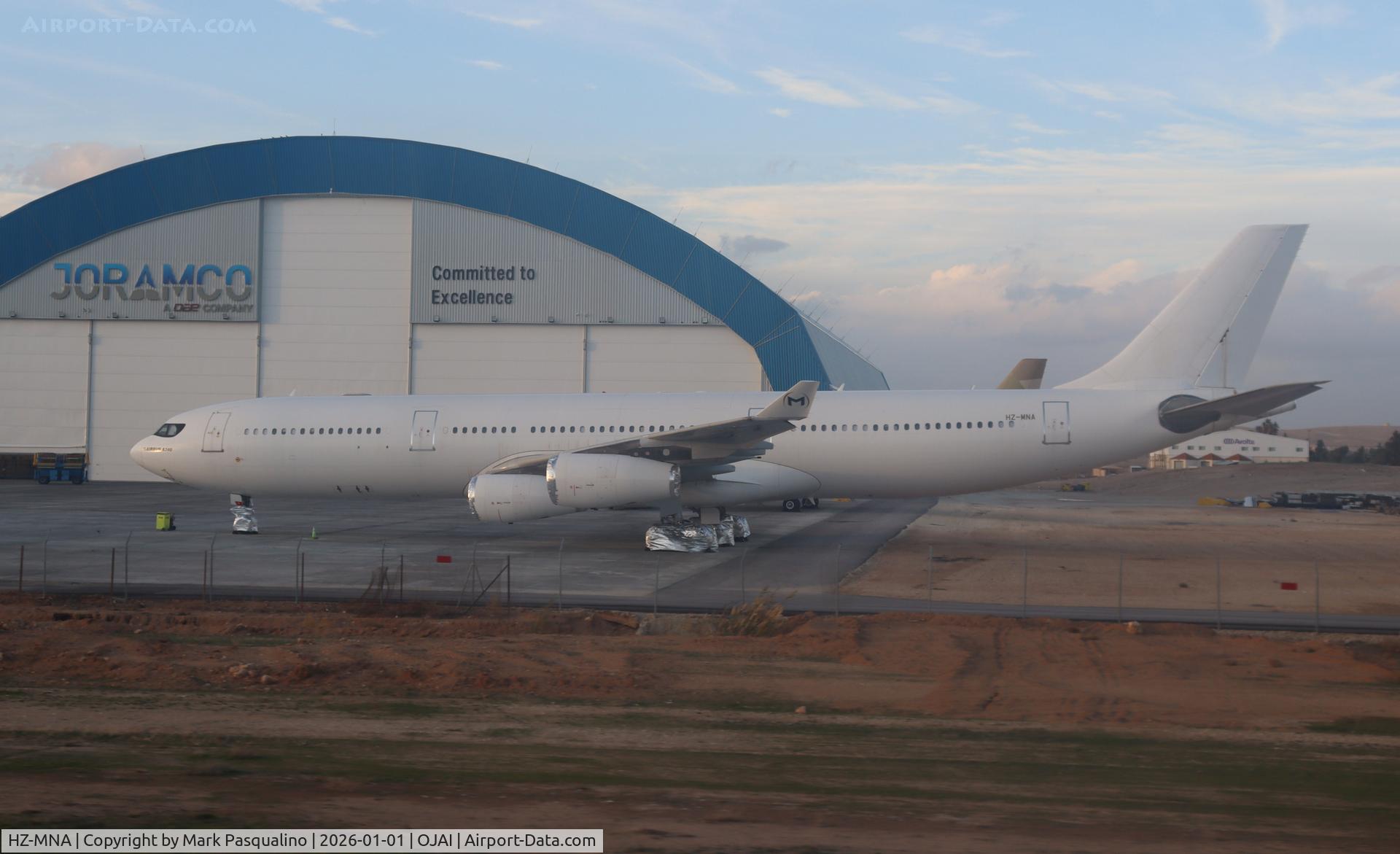 HZ-MNA, 2005 Airbus A340-313X C/N 668, Airbus A340-313X