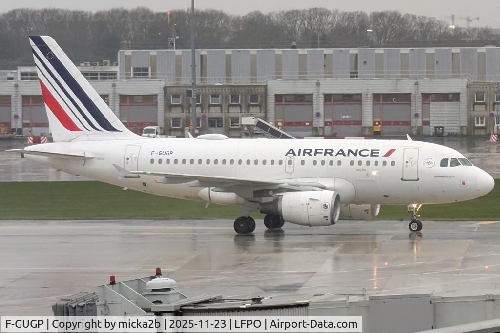 F-GUGP, 2006 Airbus A318-111 C/N 2967, Taxiing