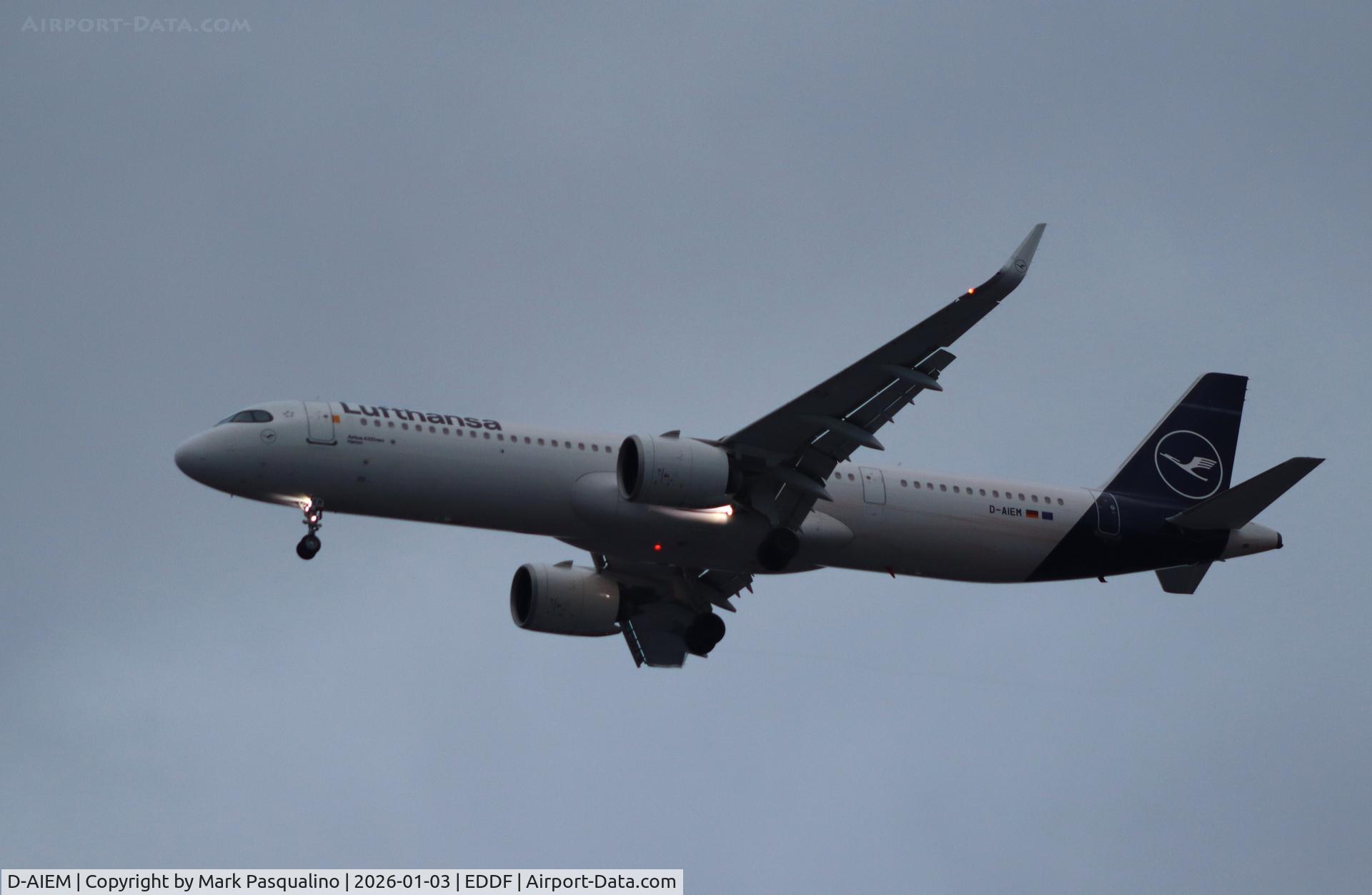 D-AIEM, 2021 Airbus A321-271NX C/N 10817, Airbus A321-271NX