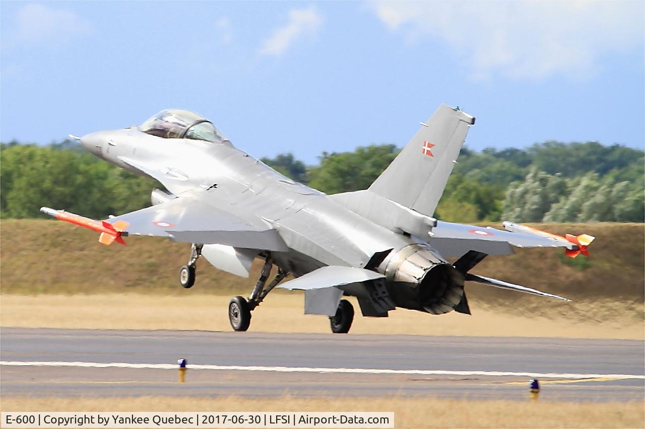 E-600, 1980 SABCA F-16AM Fighting Falcon C/N 6F-35, SABCA F-16AM Fighting Falcon, Landing rwy 29, St Dizier-Robinson Air Base 113 (LFSI)