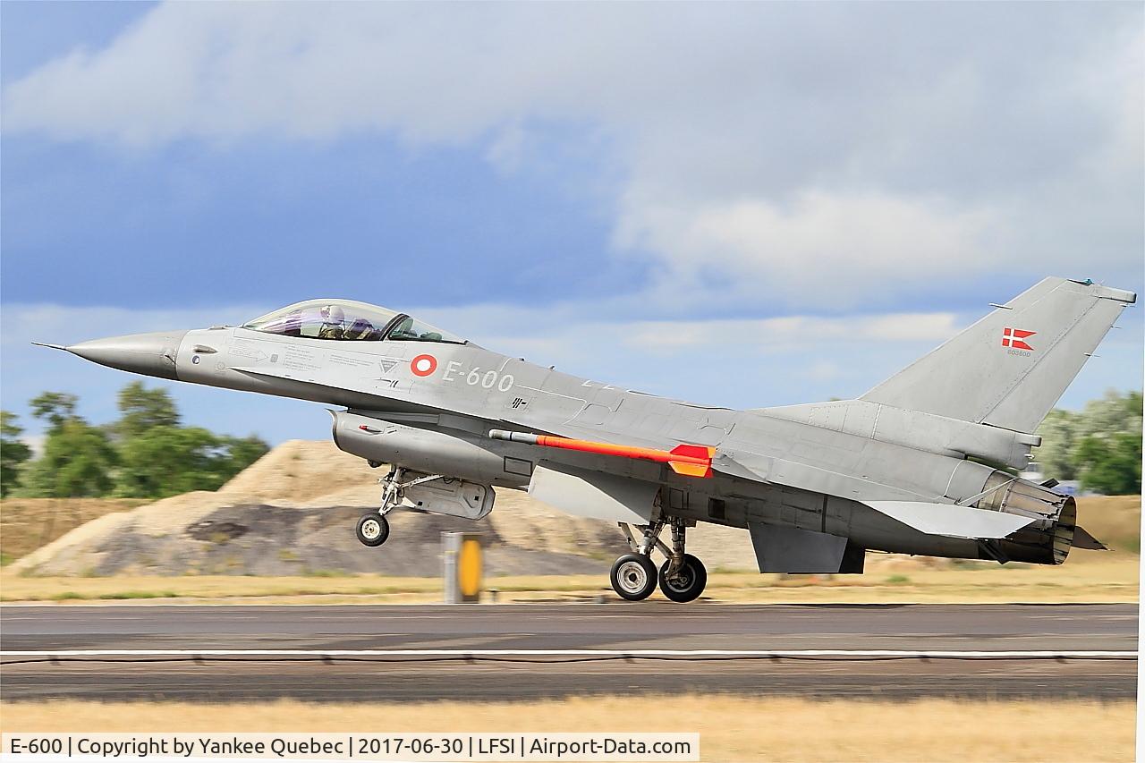 E-600, 1980 SABCA F-16AM Fighting Falcon C/N 6F-35, SABCA F-16AM Fighting Falcon, Landing rwy 29, St Dizier-Robinson Air Base 113 (LFSI)