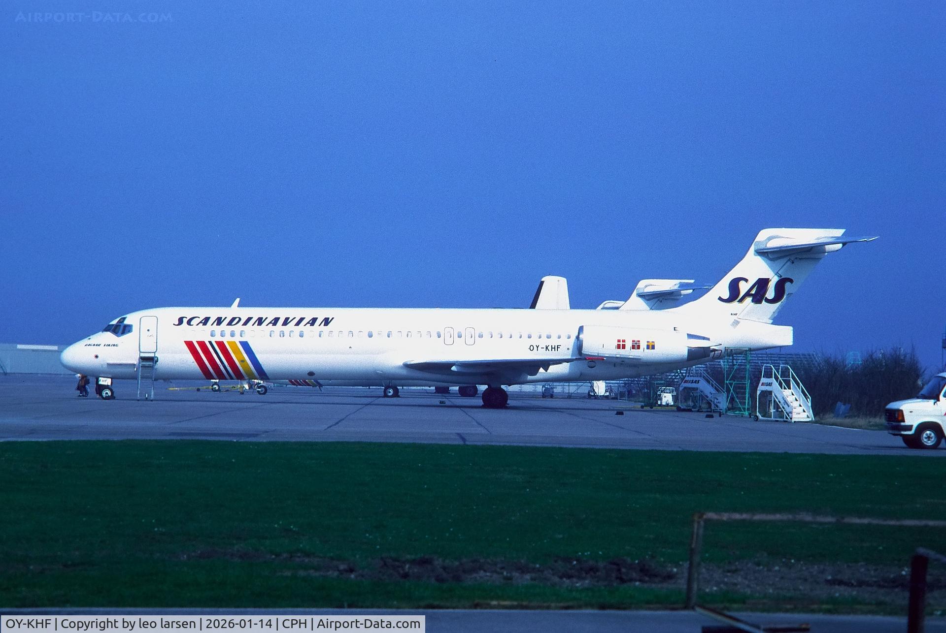 OY-KHF, 1988 McDonnell Douglas MD-87 (DC-9-87) C/N 49609, Copenhagen april.1989