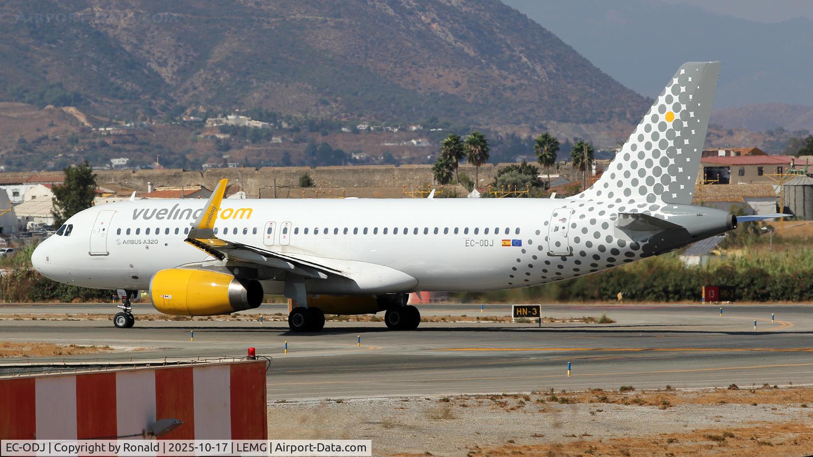 EC-ODJ, 2014 Airbus A320-232 C/N 6115, at agp