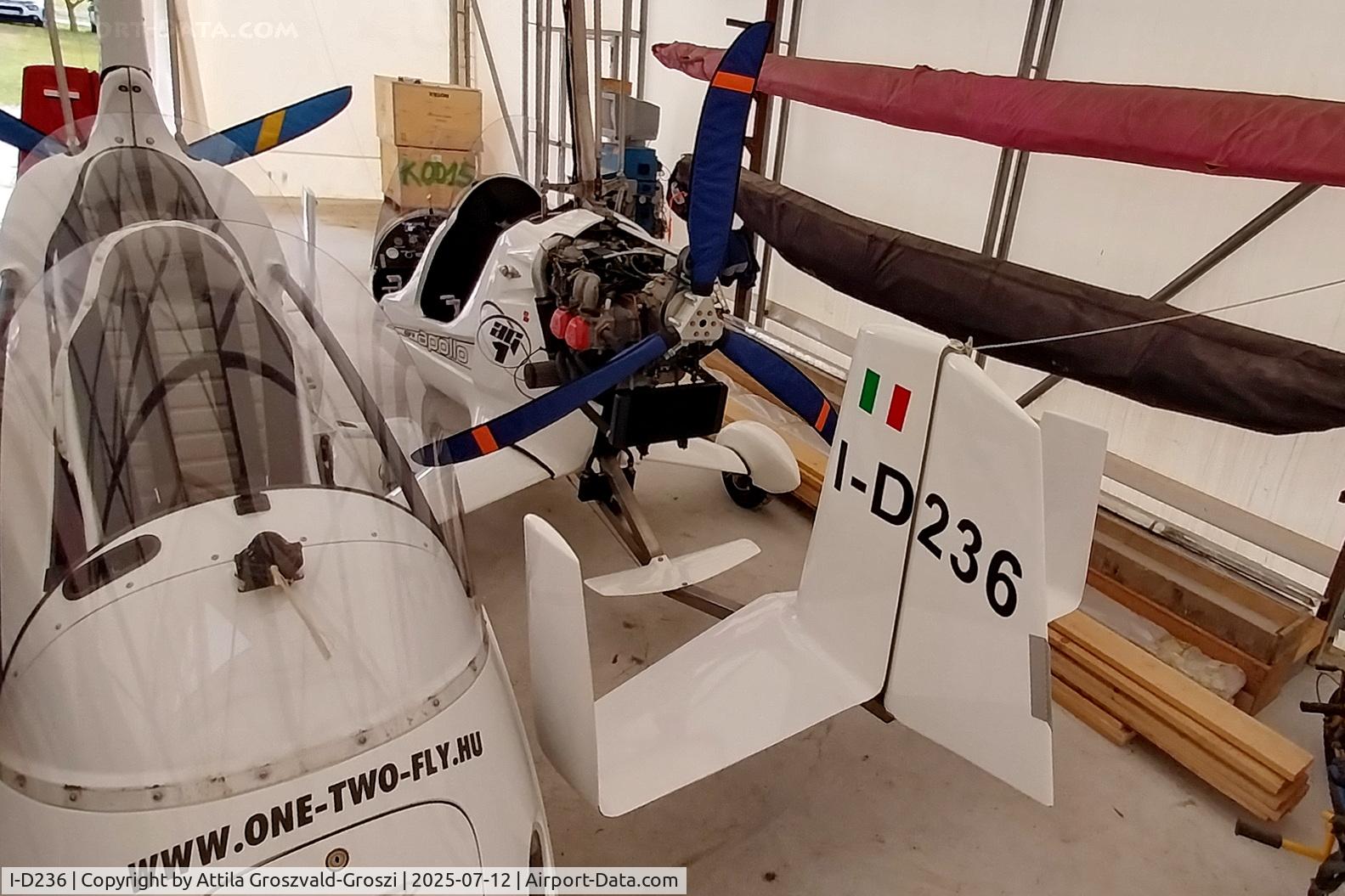 I-D236, Halley Apollo Gyro AG1, Becsehely, Mura Airport, Hungary - One-Two-Fly.hu service hangar