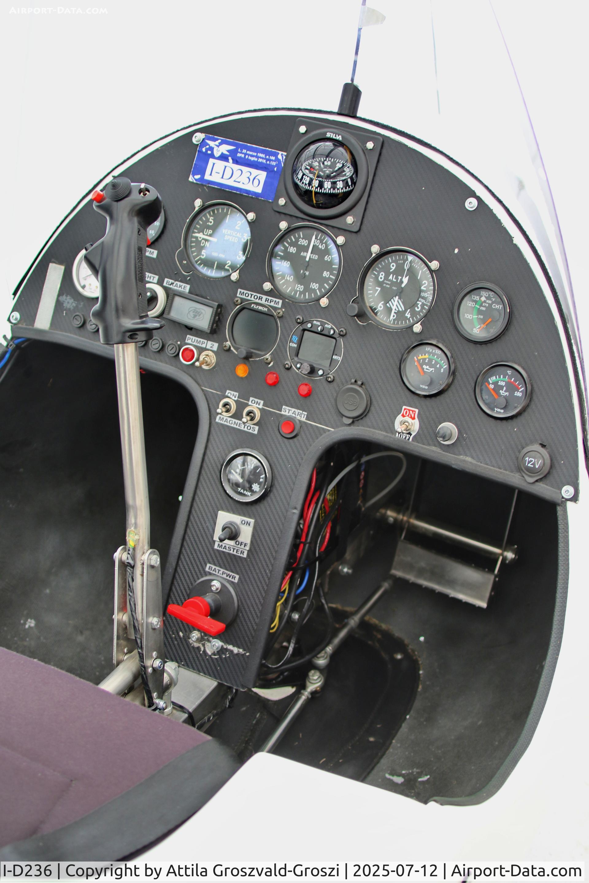 I-D236, Halley Apollo Gyro AG1, Becsehely, Mura Airport, Hungary - One-Two-Fly.hu service hangar