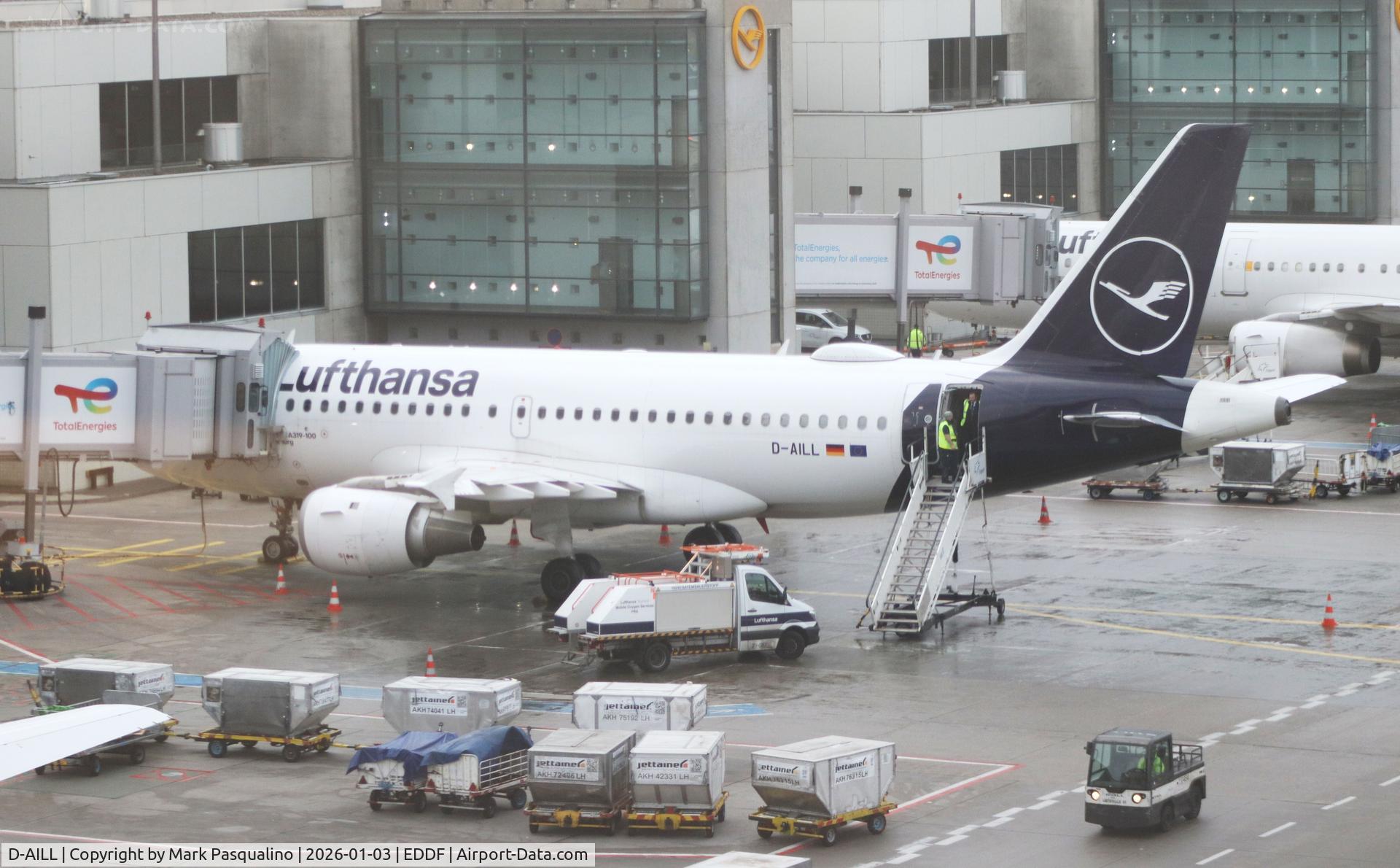 D-AILL, 1997 Airbus A319-114 C/N 689, Airbus A319-114