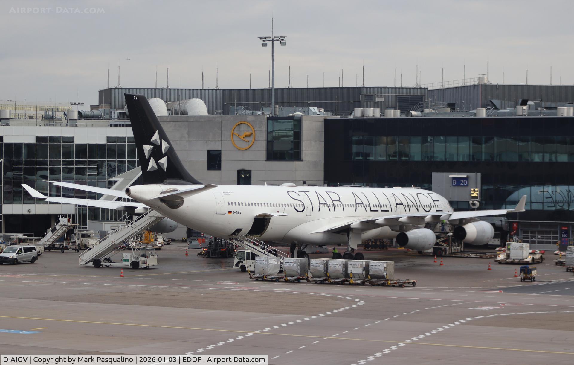 D-AIGV, 2000 Airbus A340-313X C/N 325, Airbus A340-313X