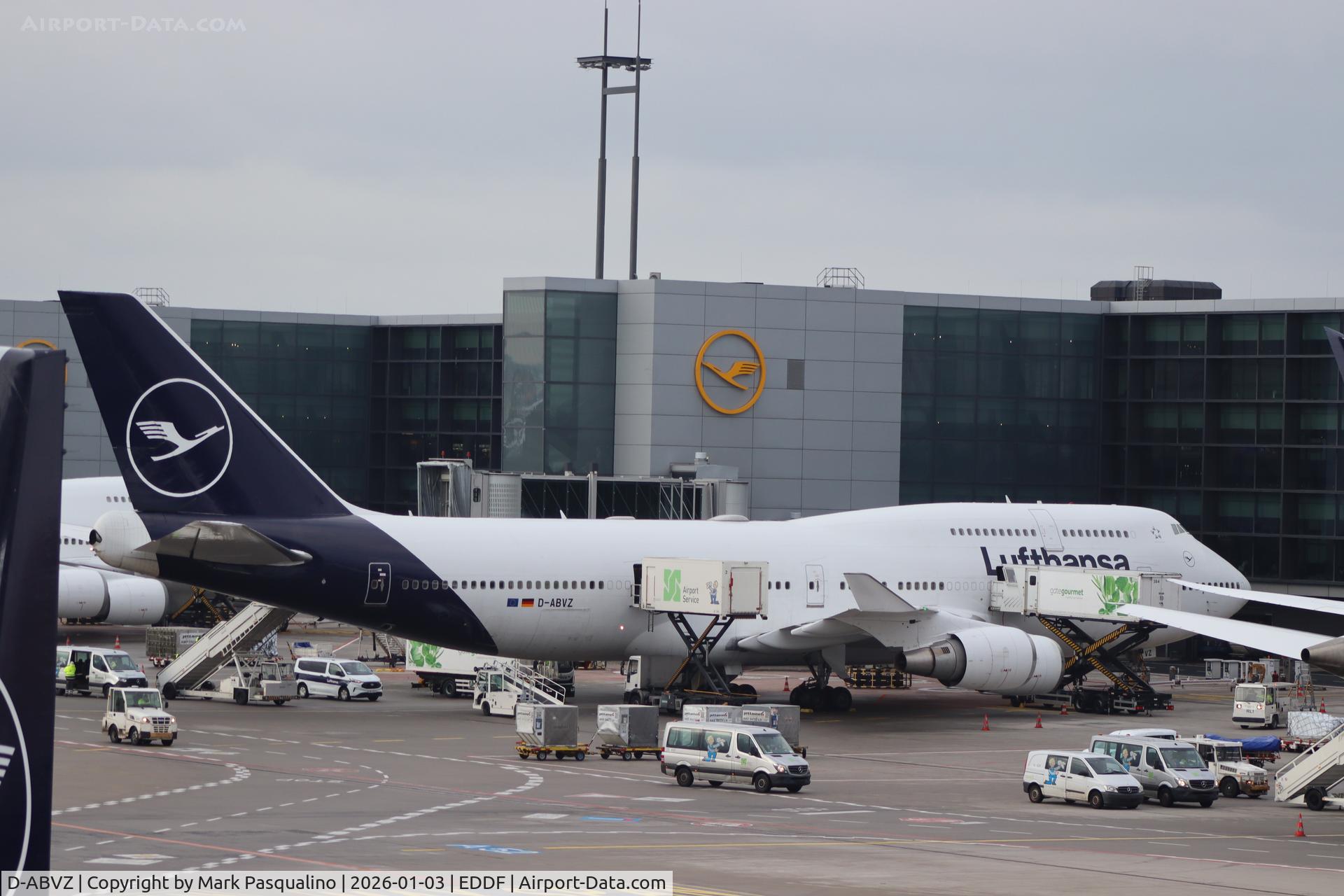 D-ABVZ, 2001 Boeing 747-430 C/N 29870, Boeing 747-430