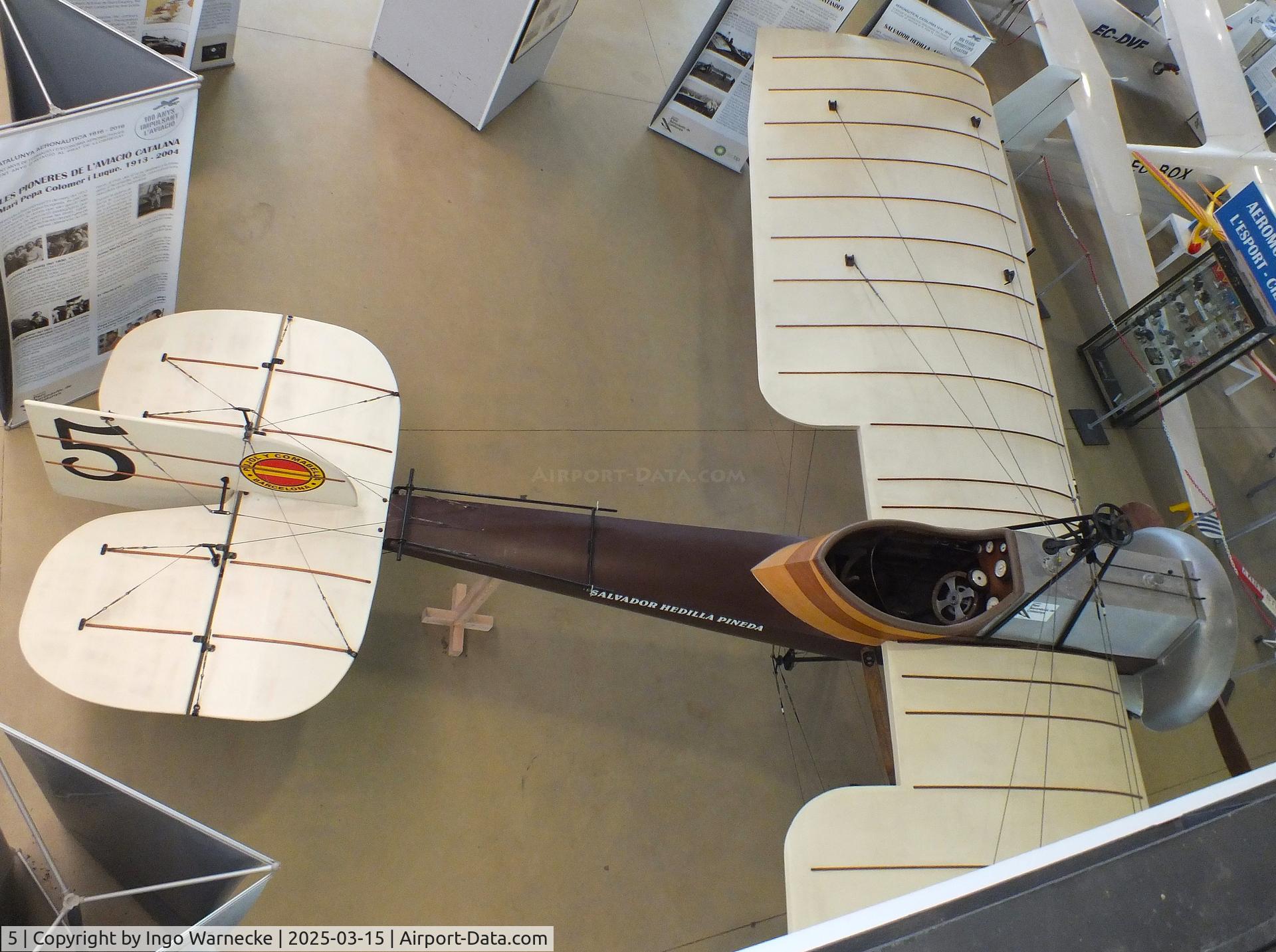 5, 2002 Hedilla 1915 Monocoque II replica C/N 01, Salvador Hedilla Pineda 1916 Monocoque II replica (originally built by Pujol y Comabella Cia, replica built by Asociación Amigos de la Aeronáutica) at the FPAC (Fundació Parc Aeronàutic de Catalunya) Centre Cultural Aeronàutic, Barcelona El Prat airport