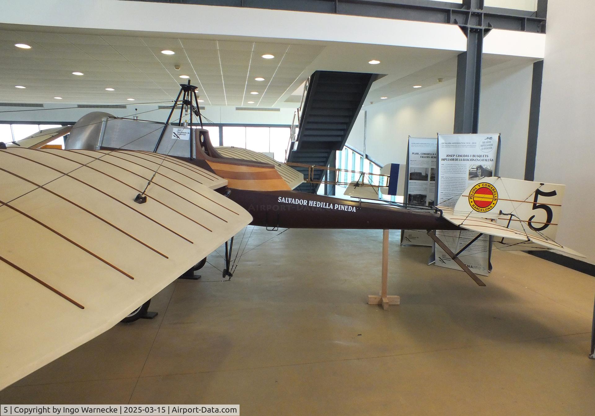 5, 2002 Hedilla 1915 Monocoque II replica C/N 01, Salvador Hedilla Pineda 1916 Monocoque II replica (originally built by Pujol y Comabella Cia, replica built by Asociación Amigos de la Aeronáutica) at the FPAC (Fundació Parc Aeronàutic de Catalunya) Centre Cultural Aeronàutic, Barcelona El Prat airport