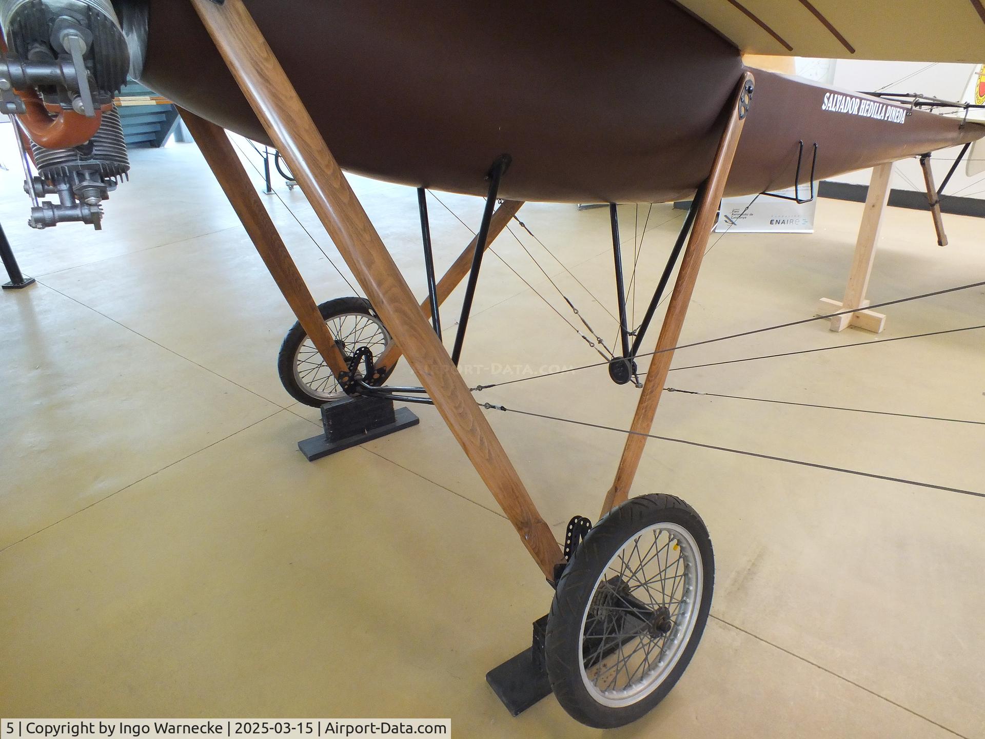 5, 2002 Hedilla 1915 Monocoque II replica C/N 01, Salvador Hedilla Pineda 1916 Monocoque II replica (originally built by Pujol y Comabella Cia, replica built by Asociación Amigos de la Aeronáutica) at the FPAC (Fundació Parc Aeronàutic de Catalunya) Centre Cultural Aeronàutic, Barcelona El Prat airport