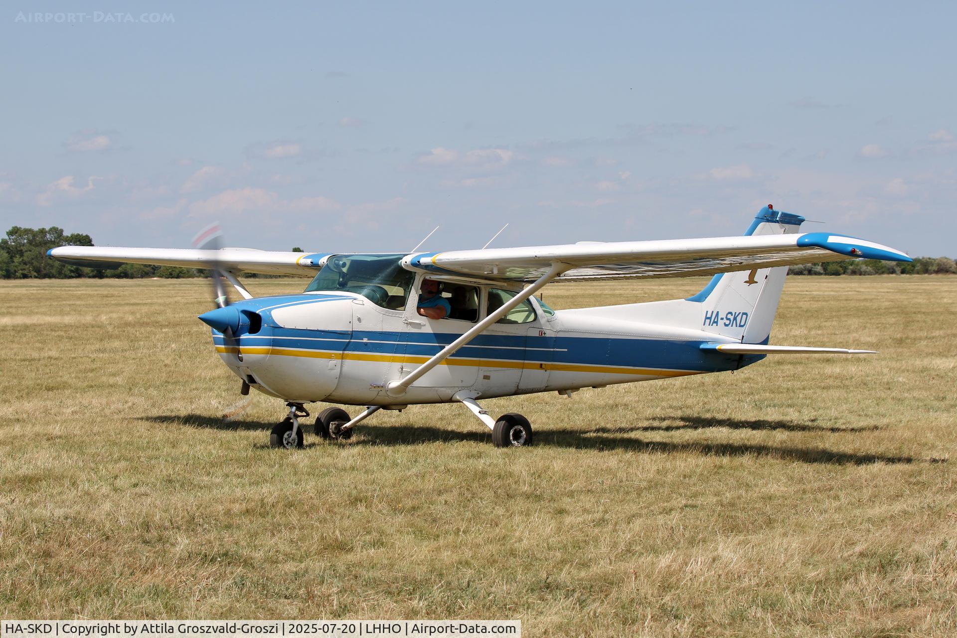 HA-SKD, 1978 Cessna 172N C/N 17270586, LHHO - Hajdúszoboszló Airport, Hungary