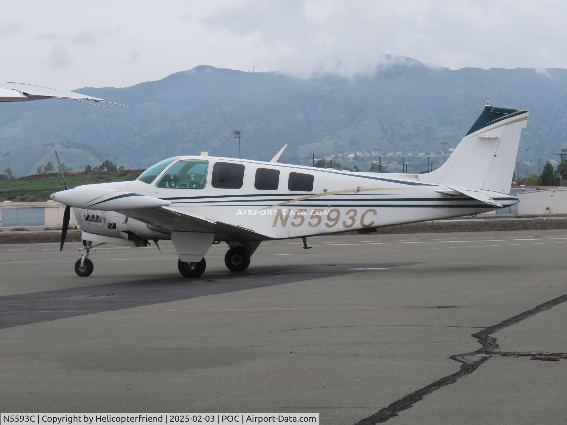 N5593C, 1989 Beech A36 Bonanza 36 C/N E-2493, Parked in transit Parking