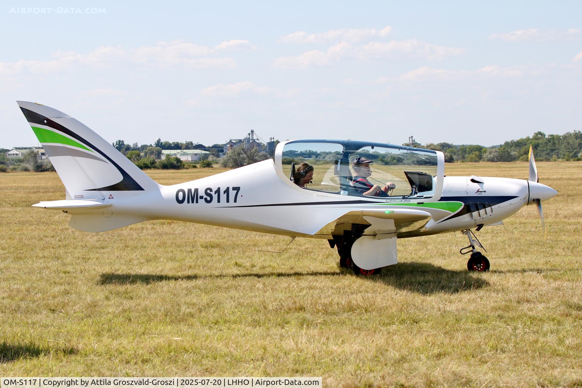 OM-S117, Shark Aero Shark C/N 117, LHHO - Hajdúszoboszló Airport, Hungary