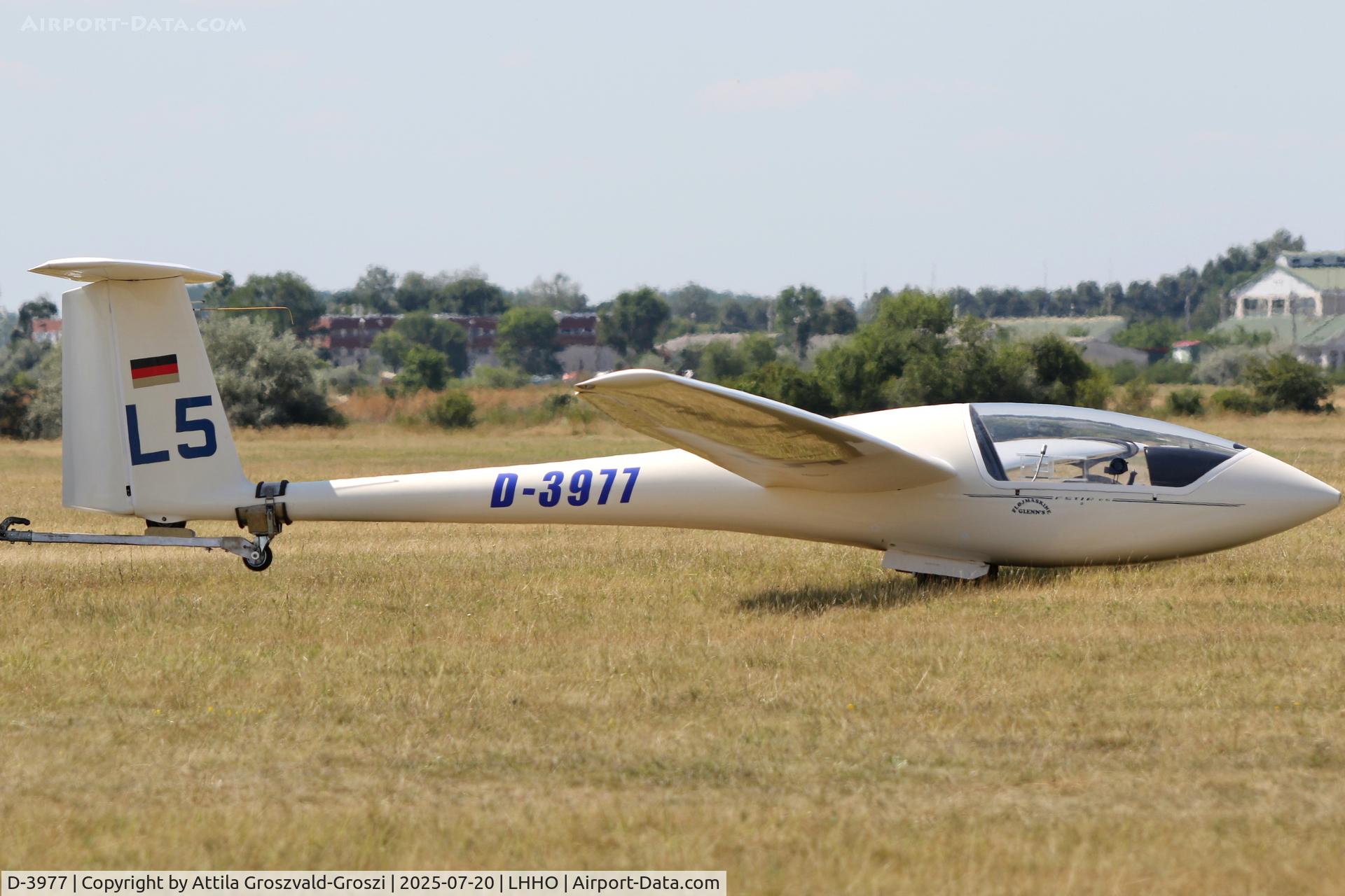 D-3977, 1977 Grob G-102 Astir CS 77 C/N 1650, LHHO - Hajdúszoboszló Airport, Hungary