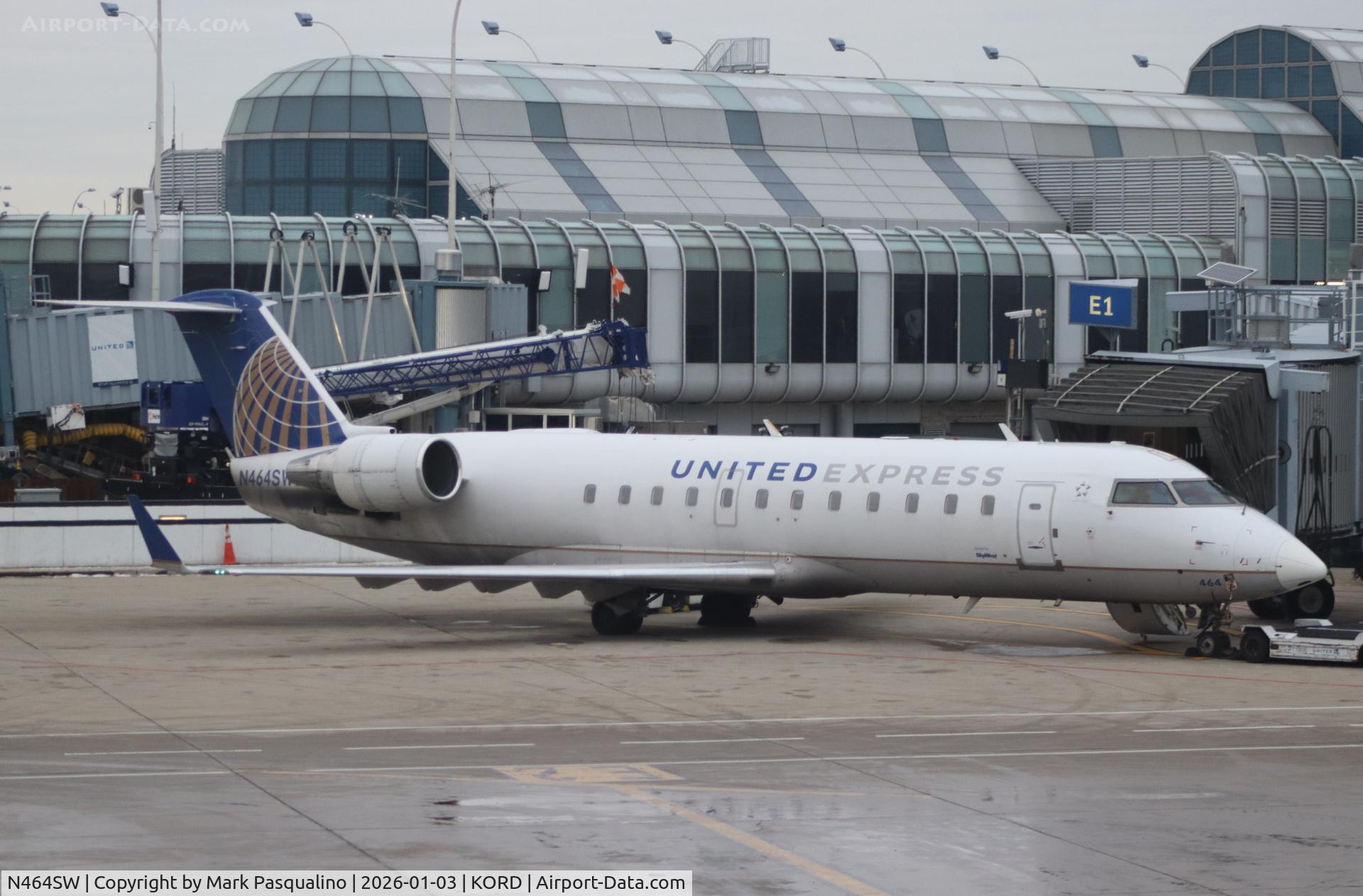 N464SW, 2003 Bombardier CRJ-200LR (CL-600-2B19) C/N 7827, CL-600-2B19
