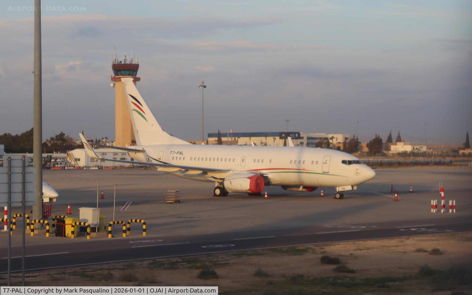 T7-PAL, 2011 Boeing 737-7GJ C/N 41658, Boeing 737-7GJ