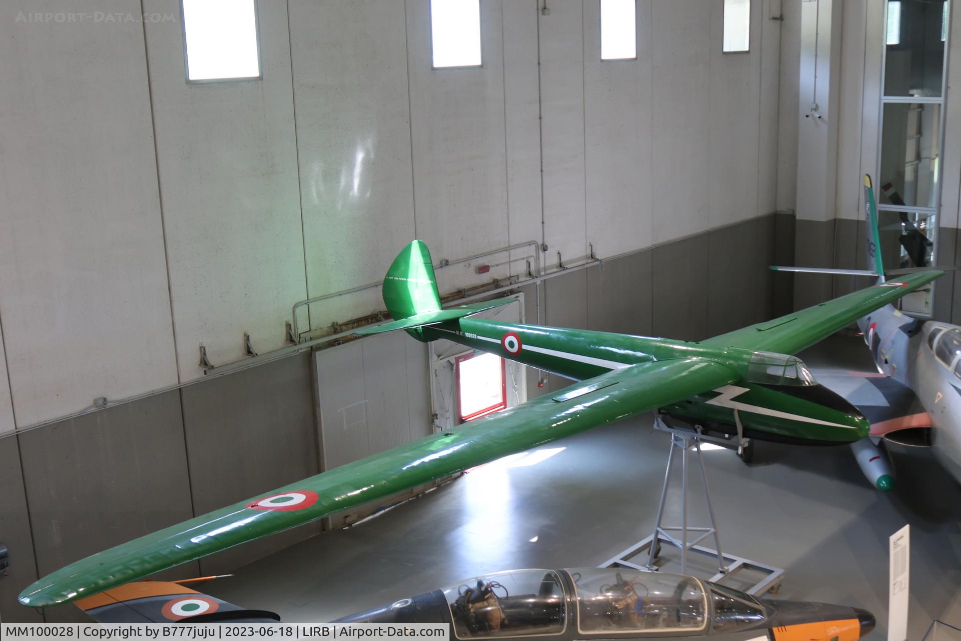 MM100028, CVV CVV.6 Canguro C/N 2-131, at Vigna di Valle