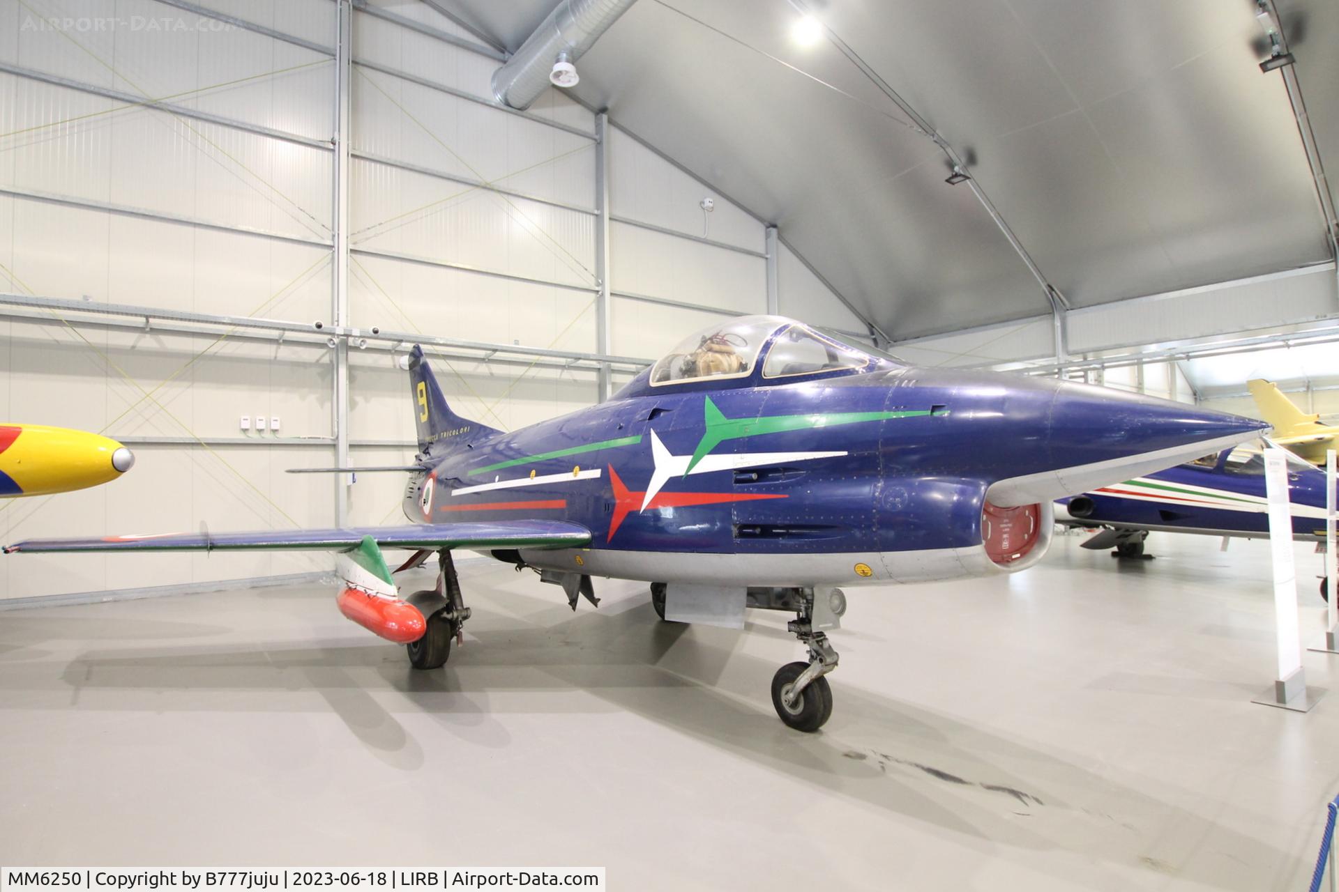 MM6250, Fiat G-91PAN C/N 16, at Vigna di Valle