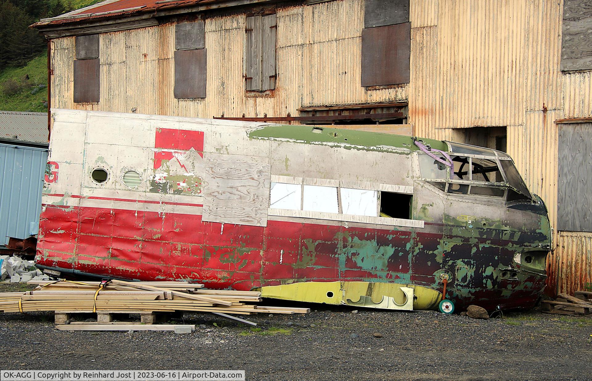 OK-AGG, Antonov An-2P C/N 1G141-83, The registration OK-AGG and the operator Ayers Polar Cargo were used in the film Arctic (2018) by John Penna. During the fictious emergency landing the An-2 was used on a glacier nearby as shelter, being heavy damaged. Remains now at Vic, Iceland