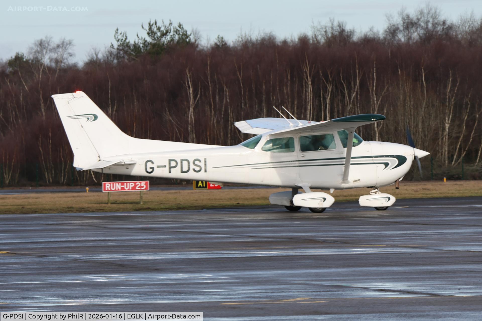 G-PDSI, 1978 Cessna 172N C/N 172-70420, G-PDSI 1978 Cessna 172N Skyhawk Blackbushe 16.01.26