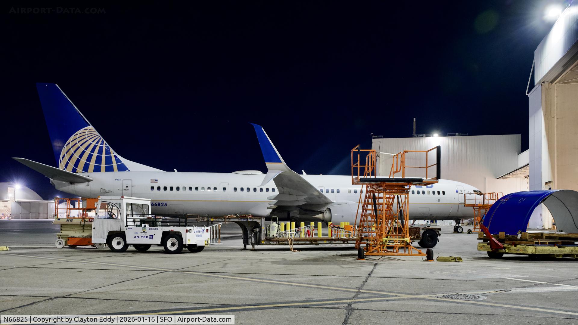 N66825, 2014 Boeing 737-924/ER C/N 42748, SFO 2026