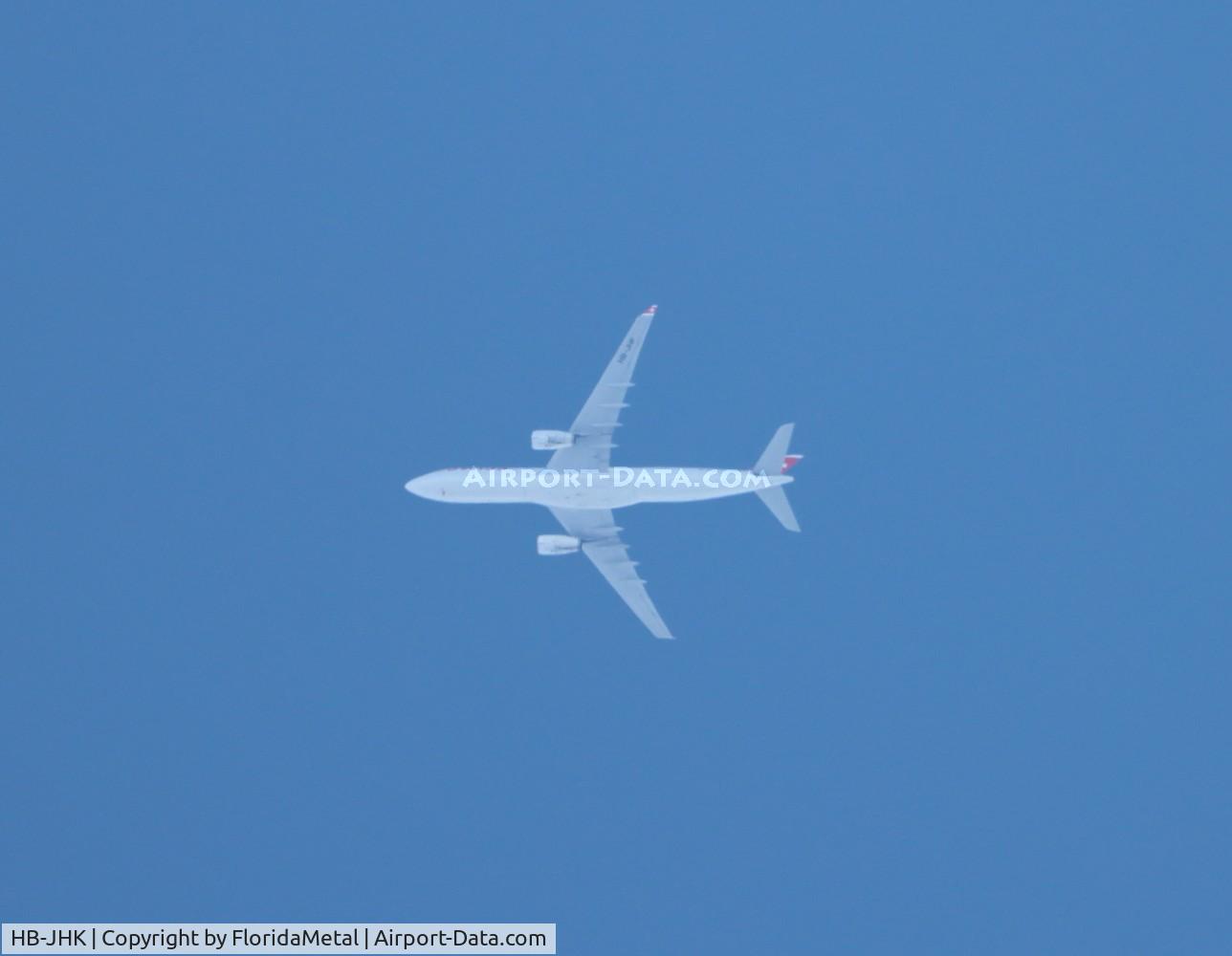 HB-JHK, 2011 Airbus A330-343X C/N 1276, SWR A333 zx ord-zrh in flight over Michigan