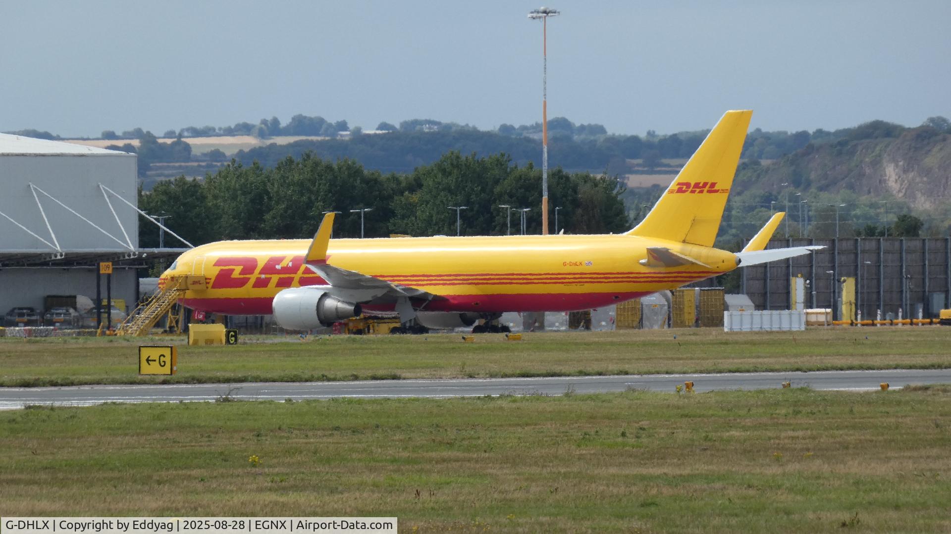 G-DHLX, 2022 Boeing 777F C/N 67139, DHL Air UK