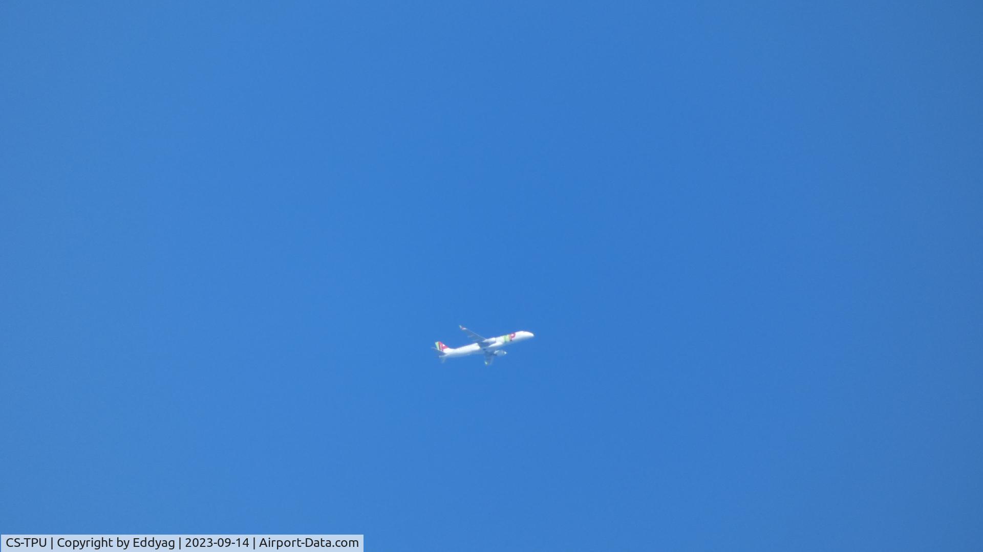 CS-TPU, 2011 Embraer 190LR (ERJ-190-100LR) C/N 19000506, TAP Air Portugal
