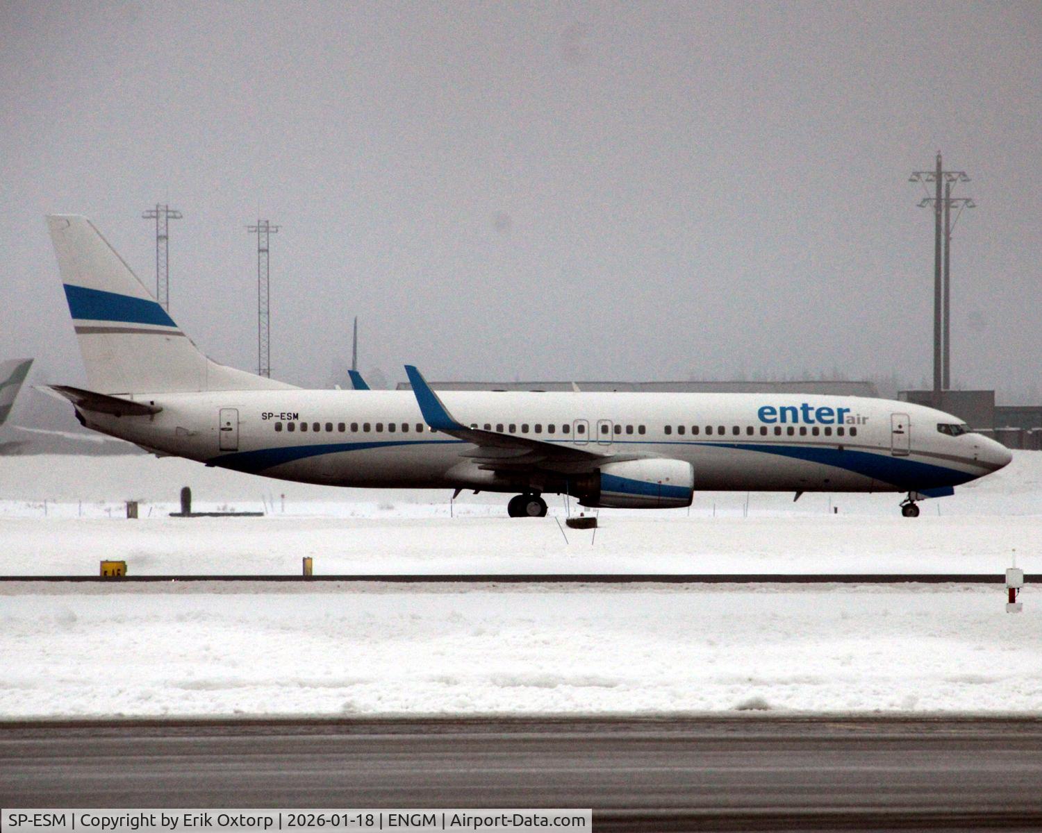 SP-ESM, 2008 Boeing B737-8Q8 C/N 35273, SP-ESM i OSL