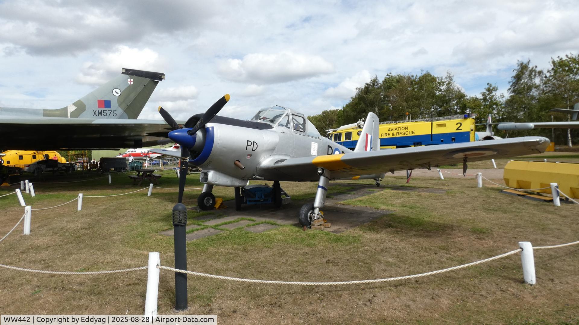 WW442, 1954 Percival P-56 Provost T.1 C/N PAC/56/257, East Midland Aeropark