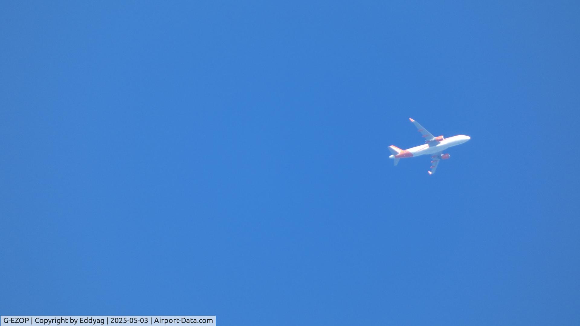 G-EZOP, 2015 Airbus A320-214 C/N 6633, easyJet