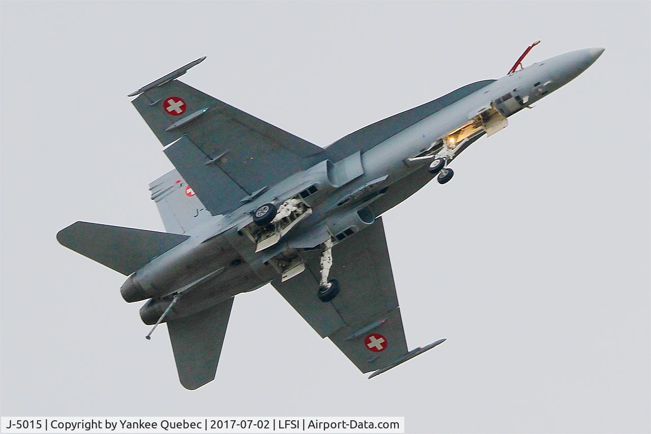 J-5015, McDonnell Douglas F/A-18C Hornet C/N 1361/SFC015, McDonnell Douglas FA-18C Hornet, On display, St Dizier-Robinson Air Base 113 (LFSI)