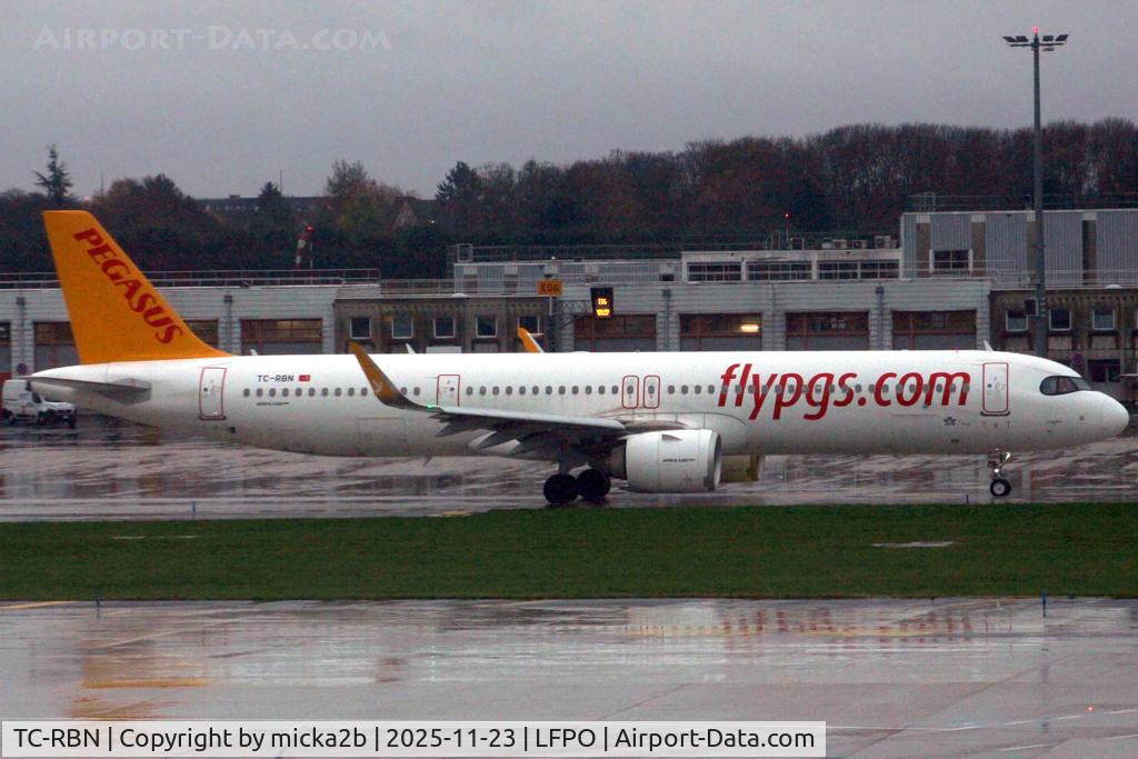 TC-RBN, 2022 Airbus A321-251NX C/N 10913, Taxiing