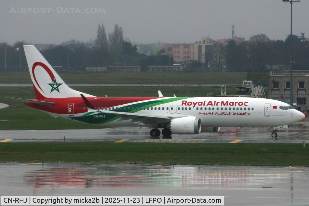 CN-RHJ, 2023 Boeing 737-8MAX C/N 43342, Taxiing