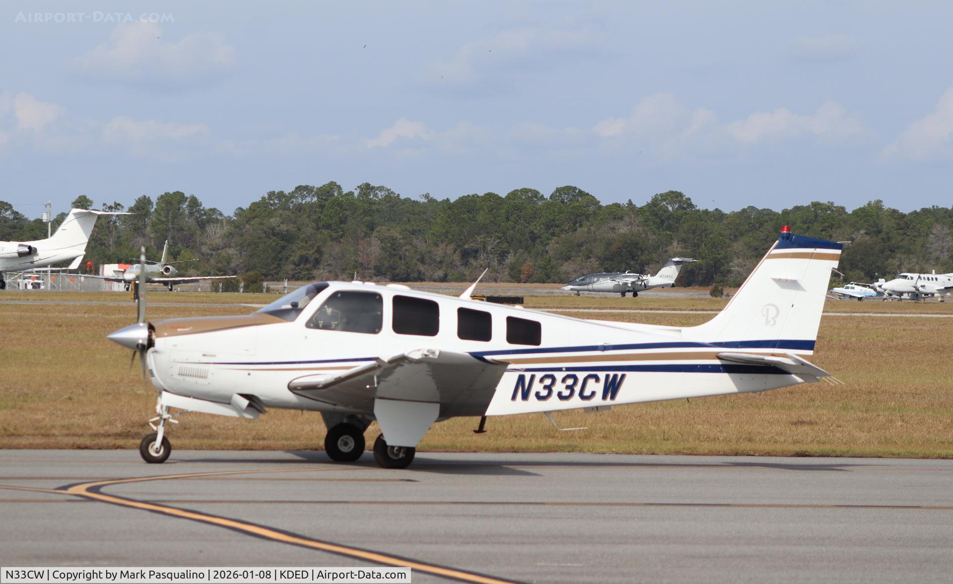 N33CW, 2006 Beech G36 C/N E-3698, Beech G36