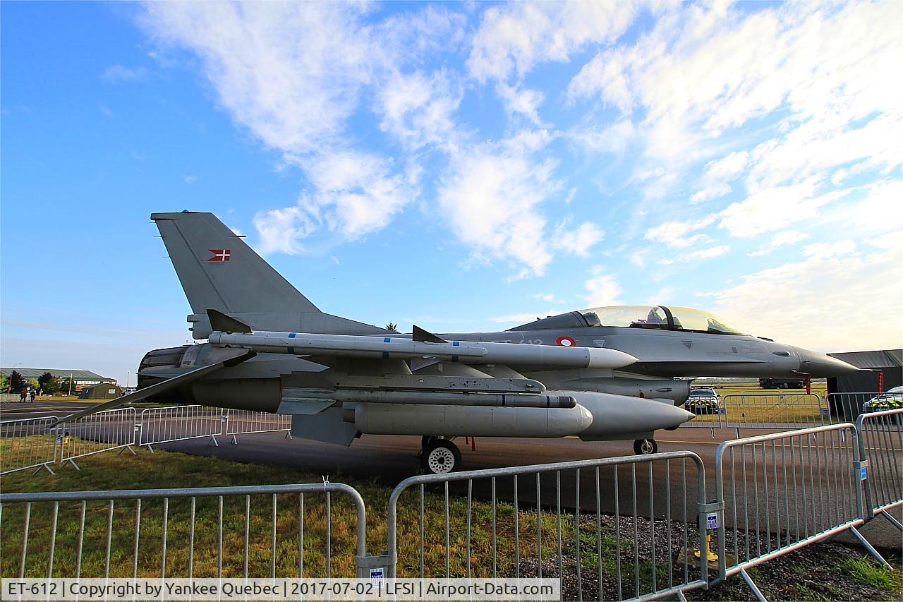 ET-612, SABCA F-16B Fighting Falcon C/N 6G-9, SABCA F-16B Fighting Falcon, Static display, St Dizier-Robinson Air Base (LFSI)